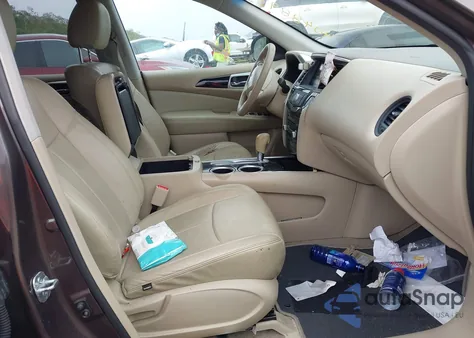 2015 Nissan Pathfinder S из США, поврежденный, VIN 5N1AR2MN9FC673089